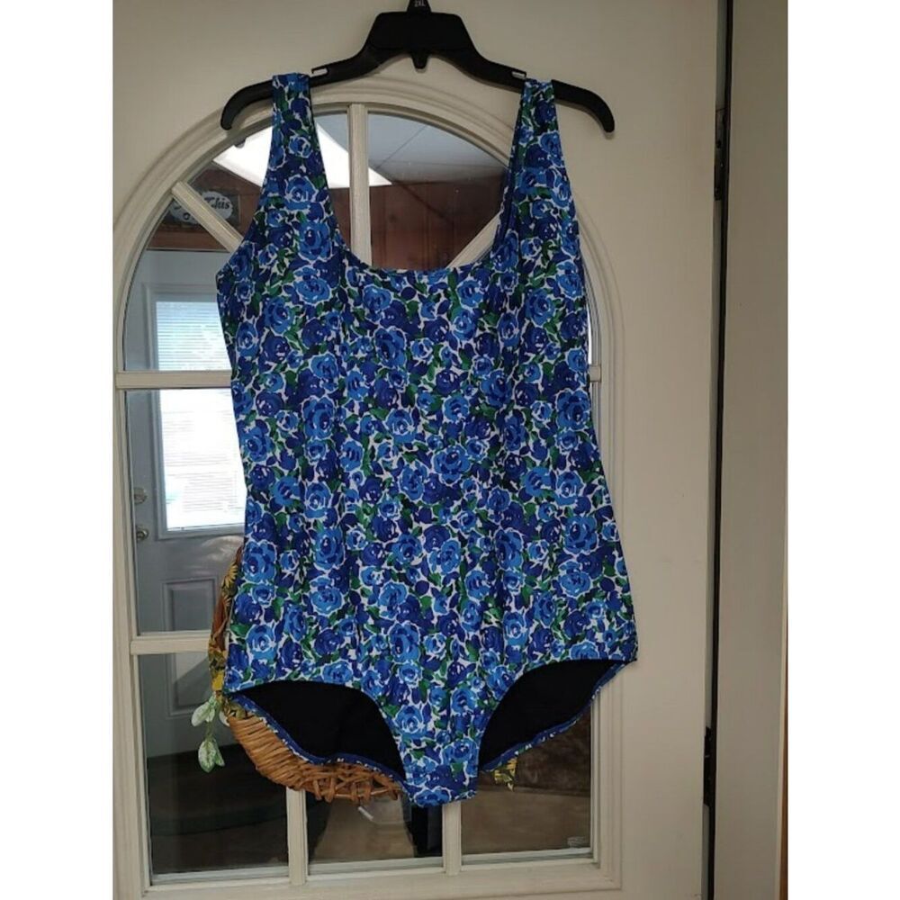 New Sporti Blue Flowered Chlorine Resistant One Piece Swimsuit Women's 18